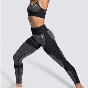 DOYOUEVEN Seamless Impact Leggings